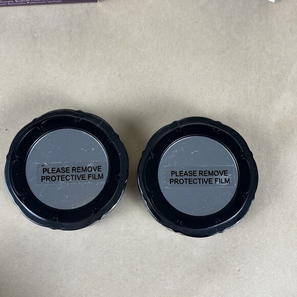 2 NIB WINE WIPES ONE COMPACT OF 15 FIFTEEN WIPES AND MIRROR - Picture 5 of 5